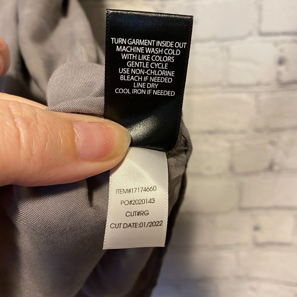 Torrid Women's Challis Camisole Top Size 2 (18/20) Grey Studded Swing NWT - Picture 9 of 12